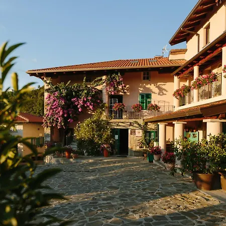 Hisa Stekar Farm stay *