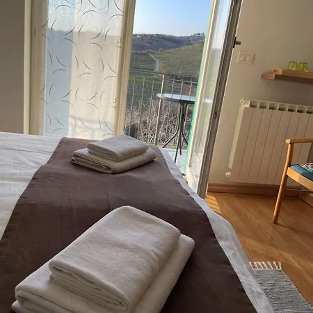 Hisa Stekar Farm stay Kojsko