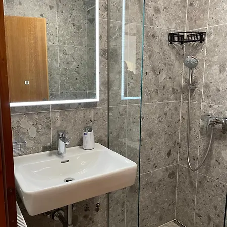 Hisa Stekar Farm stay Kojsko